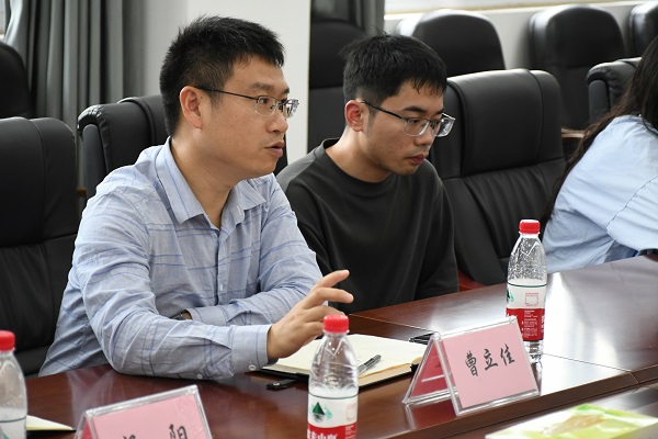 四川飛球協(xié)同專家教授召開數(shù)字化建設(shè)（一期）成果交流會